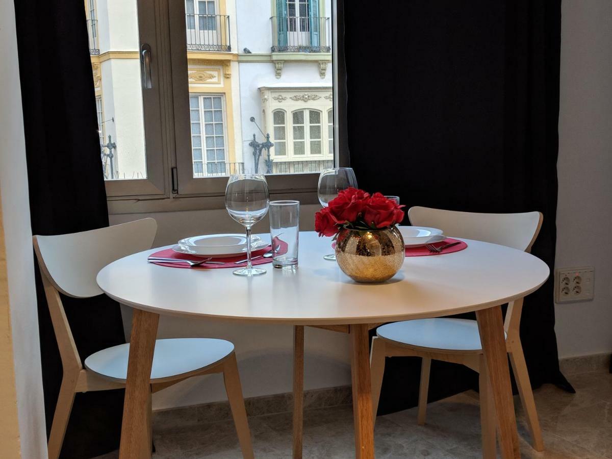 Apartamentos Arc Felix Saenz 2 2 Μάλαγα Εξωτερικό φωτογραφία